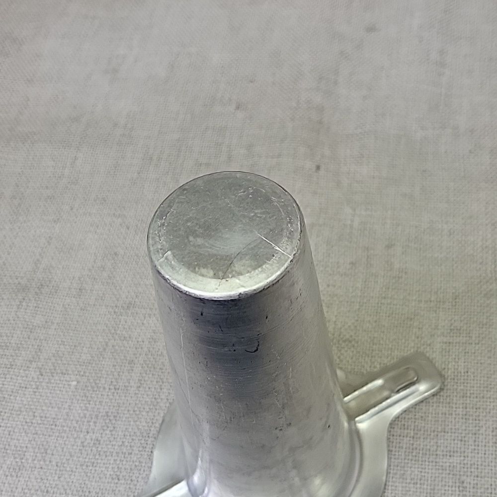 Wilton Decorator Preferred Bakeware Heating Core - Picture 5 of 6